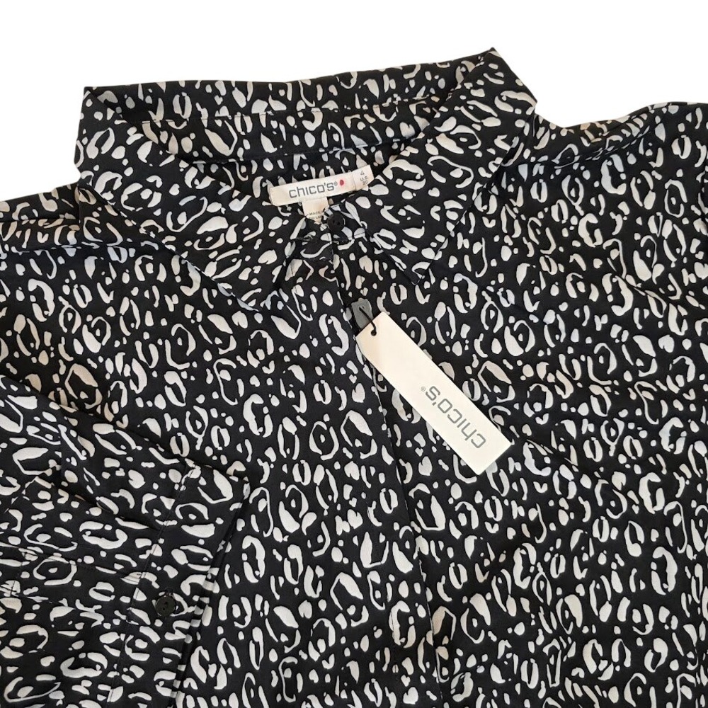 Chico's Size 4 (US 20) Zenergy Neema Top Black White Animal Print Bungee Hem NWT